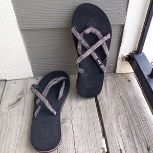 🏝 Teva Mush Olowahu Flip Flops Sandals Size 7 Black & Pink NEVER WORN 🏝